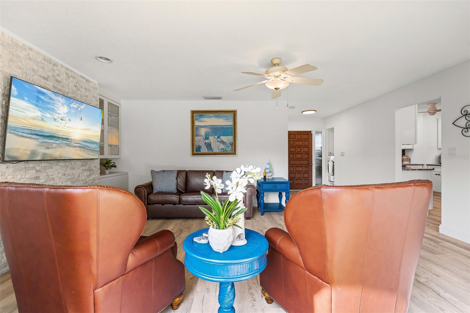 Image 16 of 32 For 7215 Westmoreland Drive