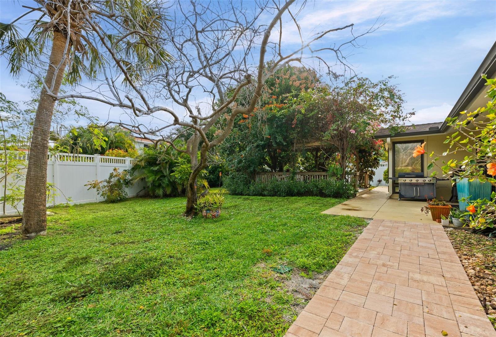 Image 31 of 32 For 7215 Westmoreland Drive