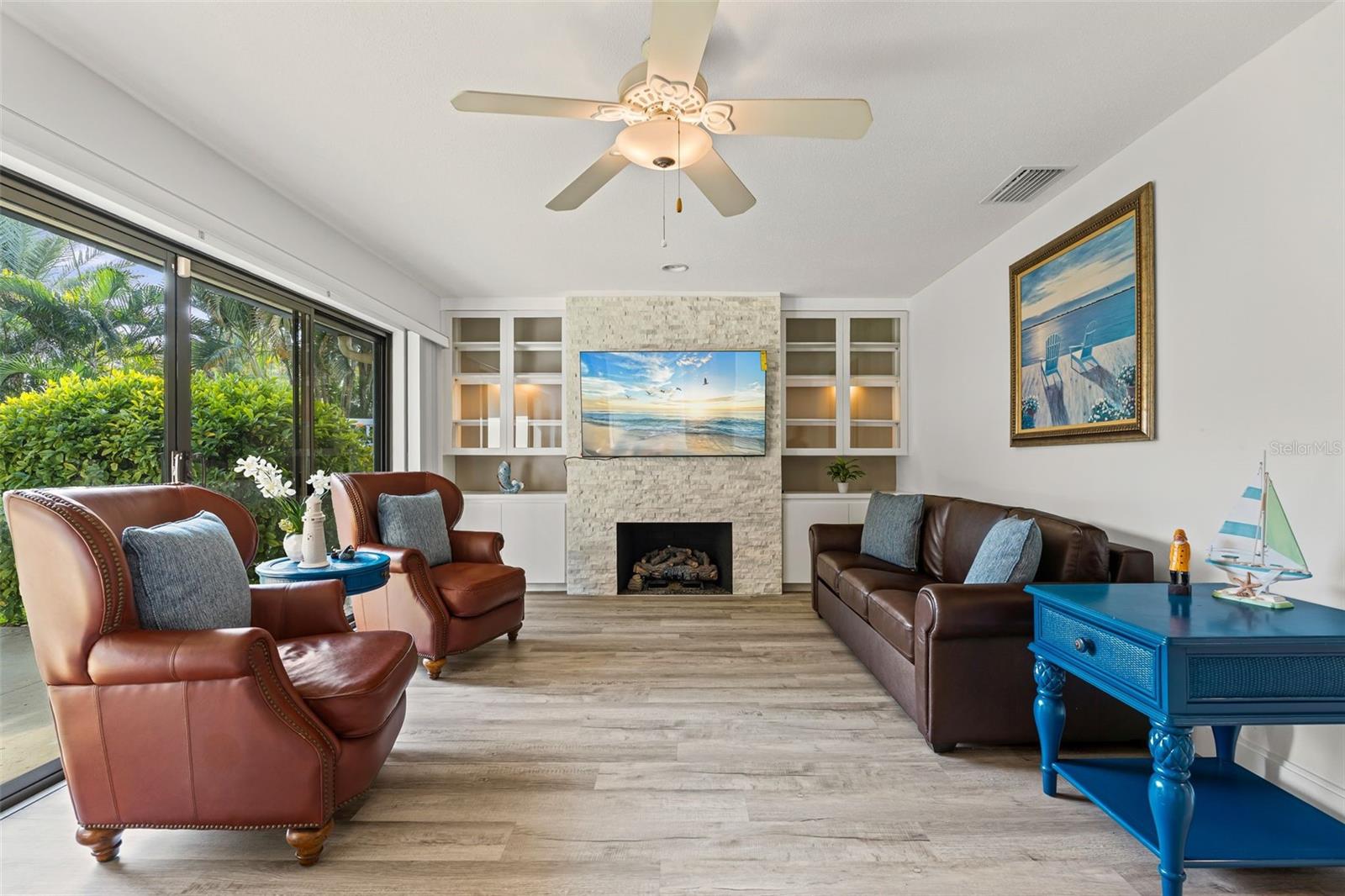 Image 8 of 32 For 7215 Westmoreland Drive