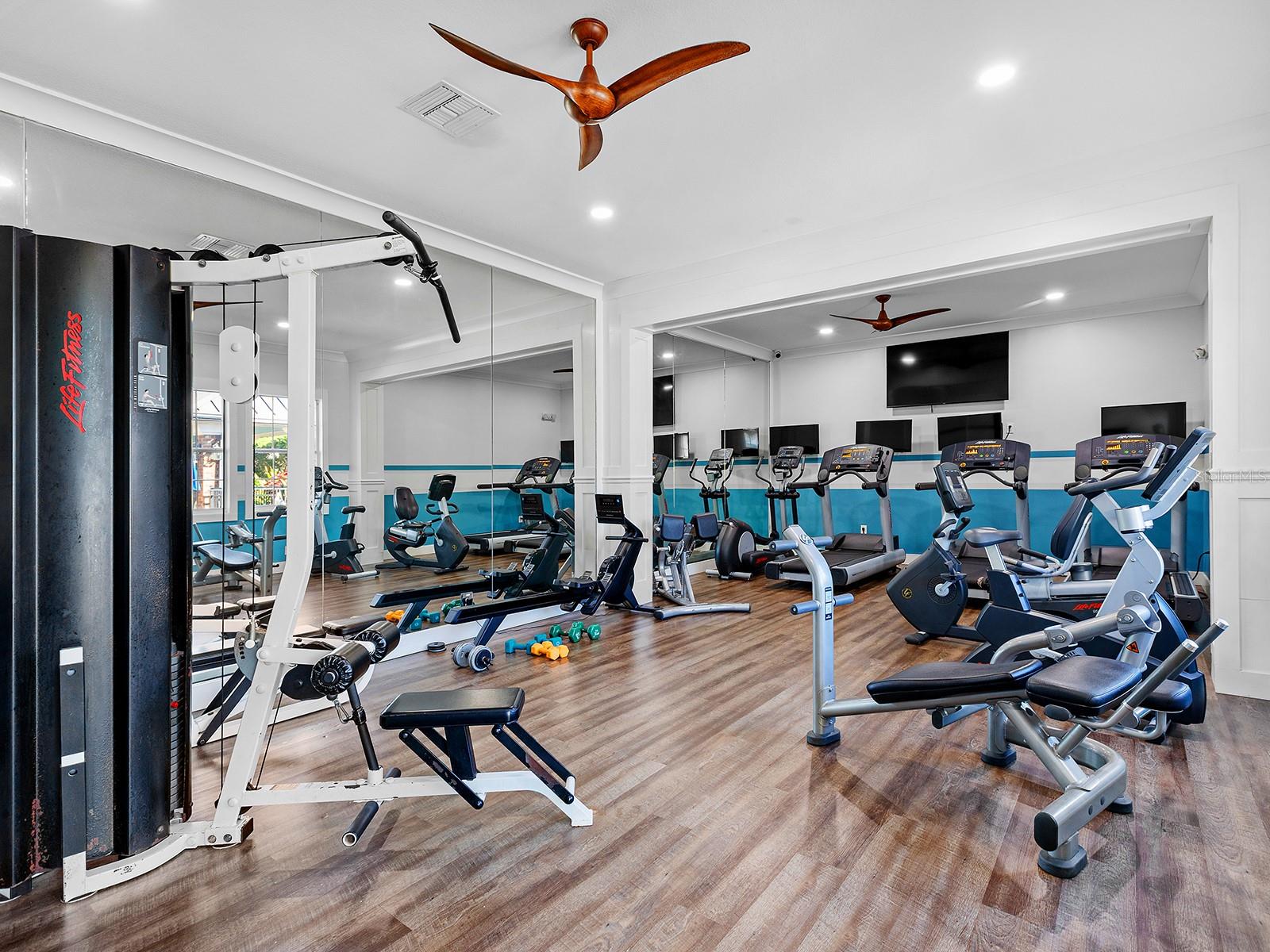 Image 41 of 53 For 8318 Planters Knoll Terrace