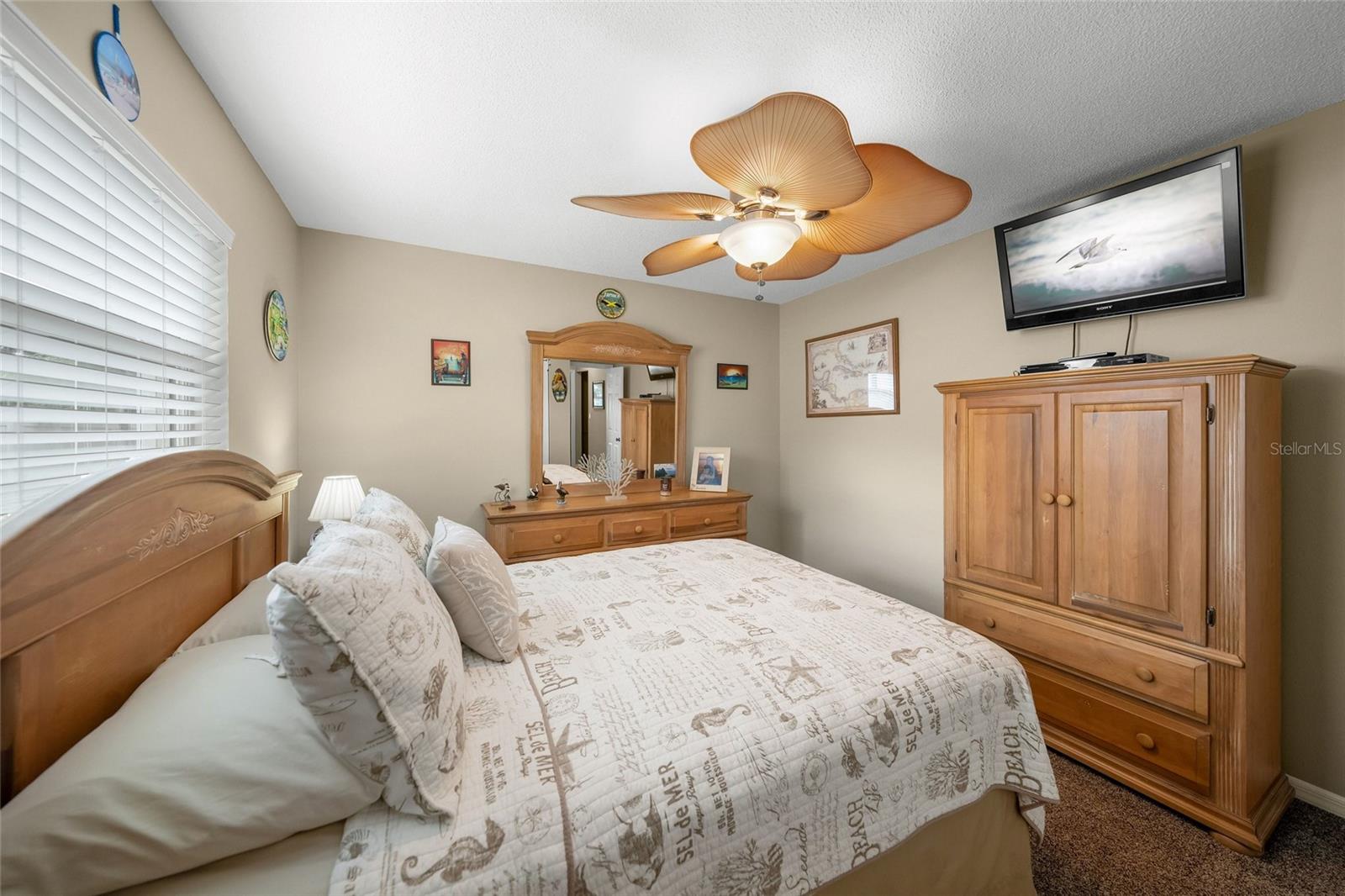 Image 20 of 43 For 8465 Cypress Lake Circle