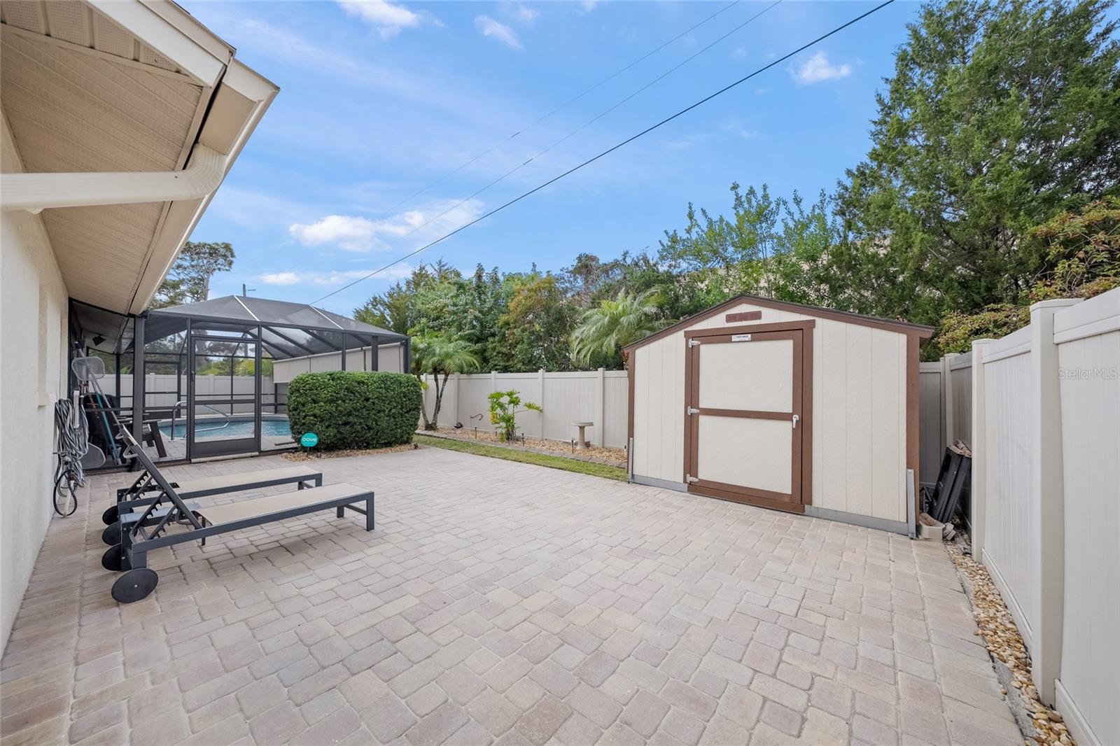 Image 32 of 43 For 8465 Cypress Lake Circle