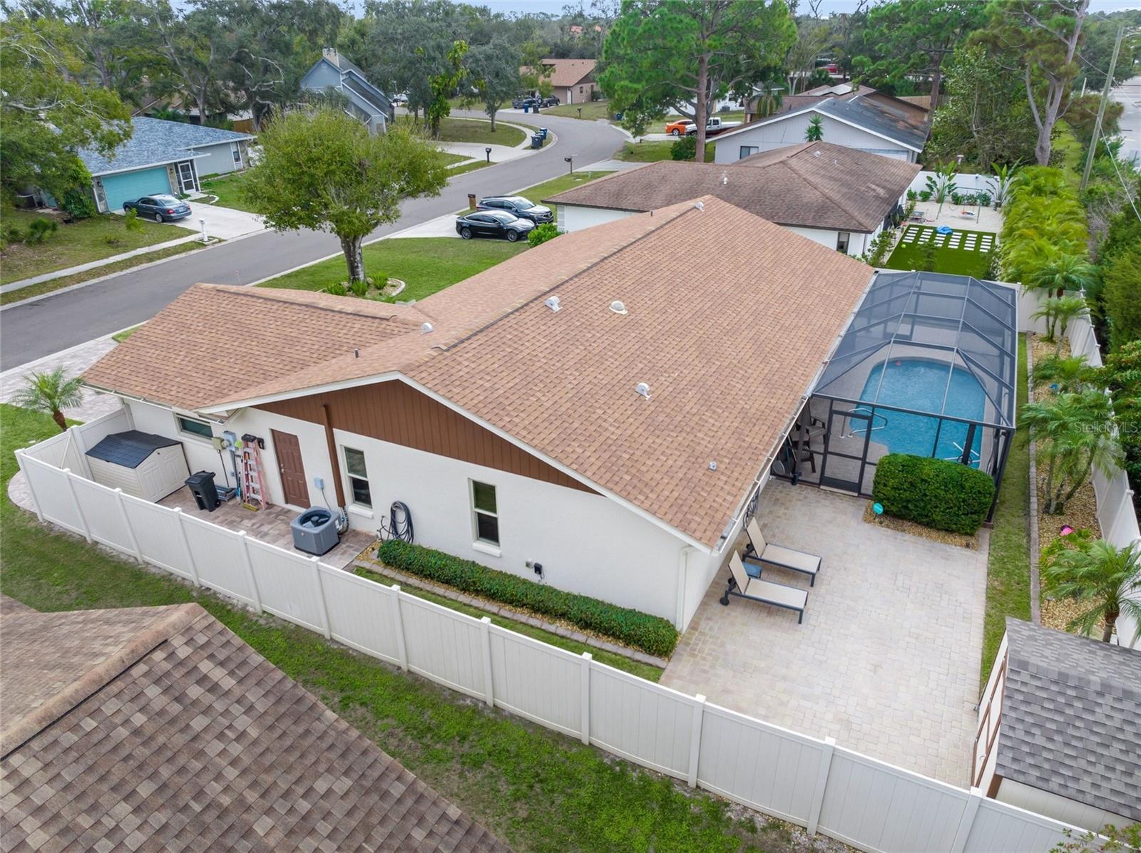 Image 34 of 43 For 8465 Cypress Lake Circle