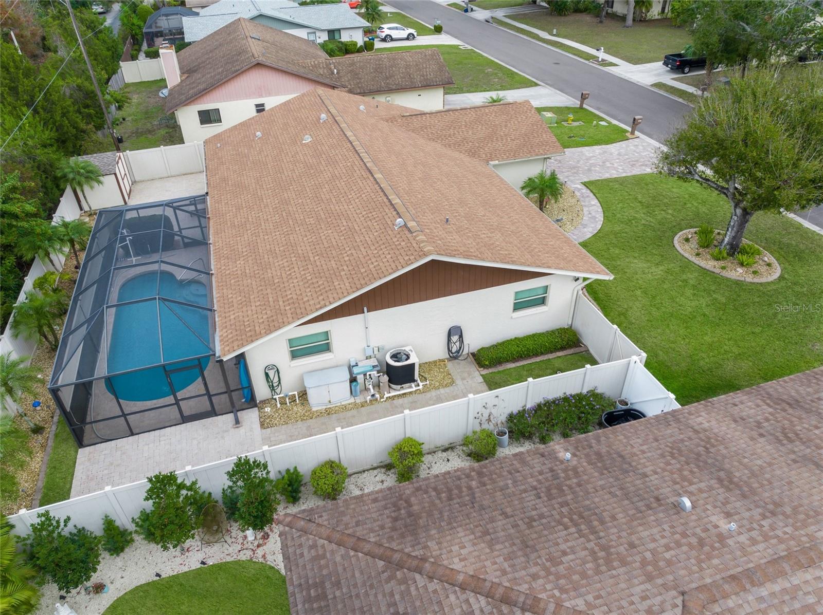 Image 37 of 43 For 8465 Cypress Lake Circle