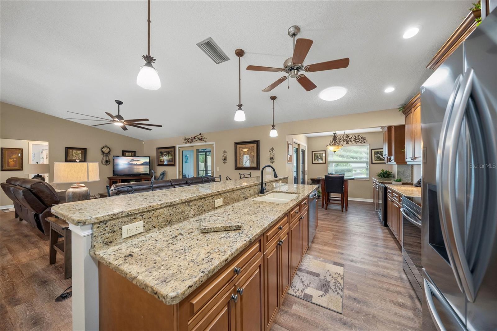 Image 9 of 43 For 8465 Cypress Lake Circle
