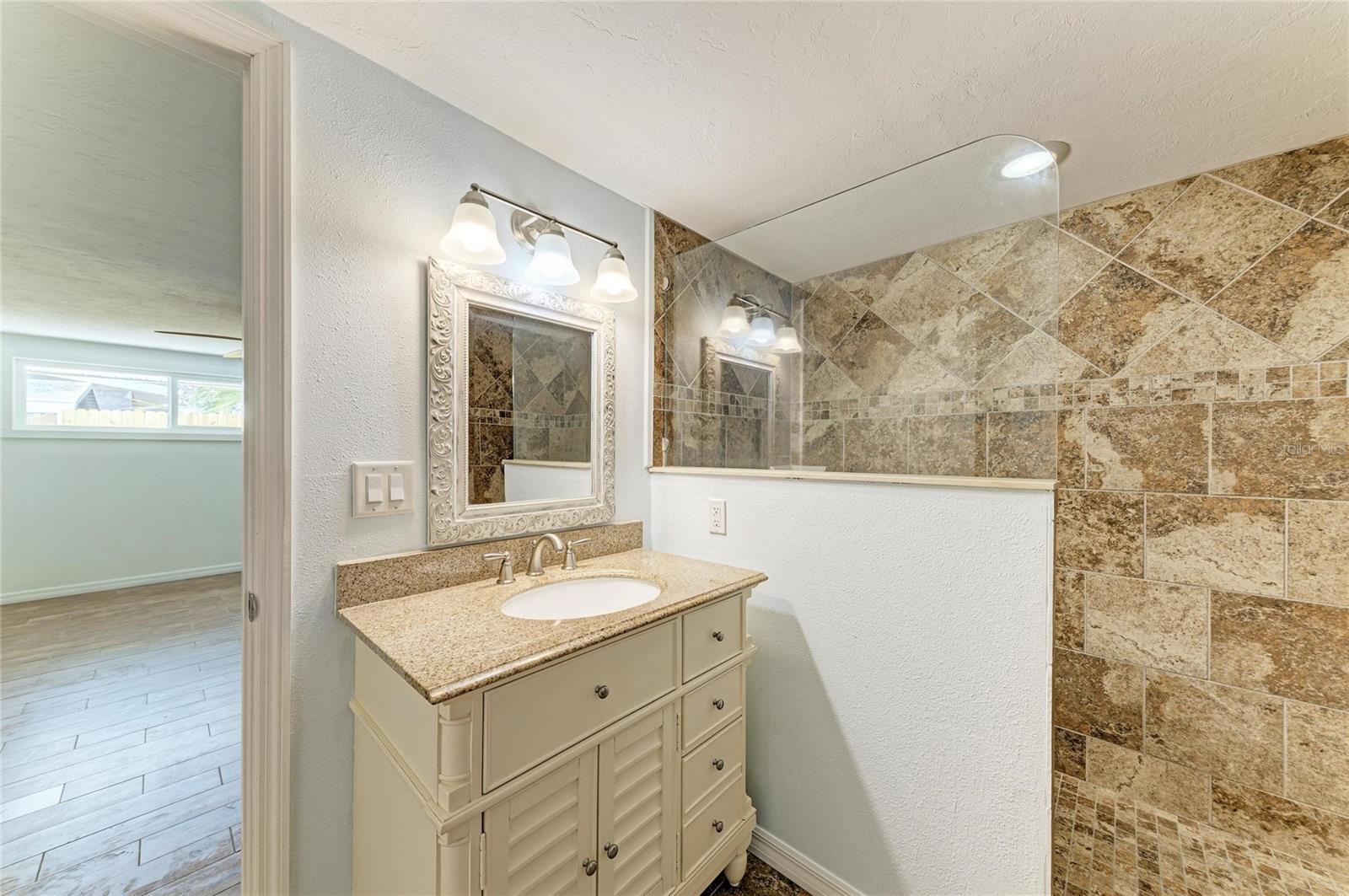 Image 24 of 39 For 7008 12th Avenue Nw