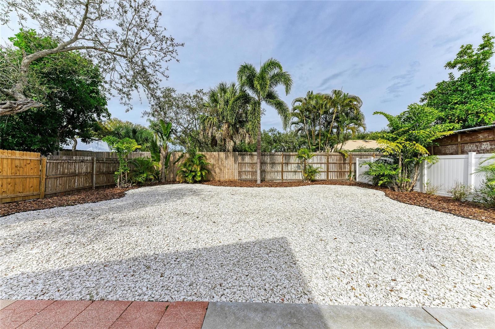 Image 36 of 39 For 7008 12th Avenue Nw