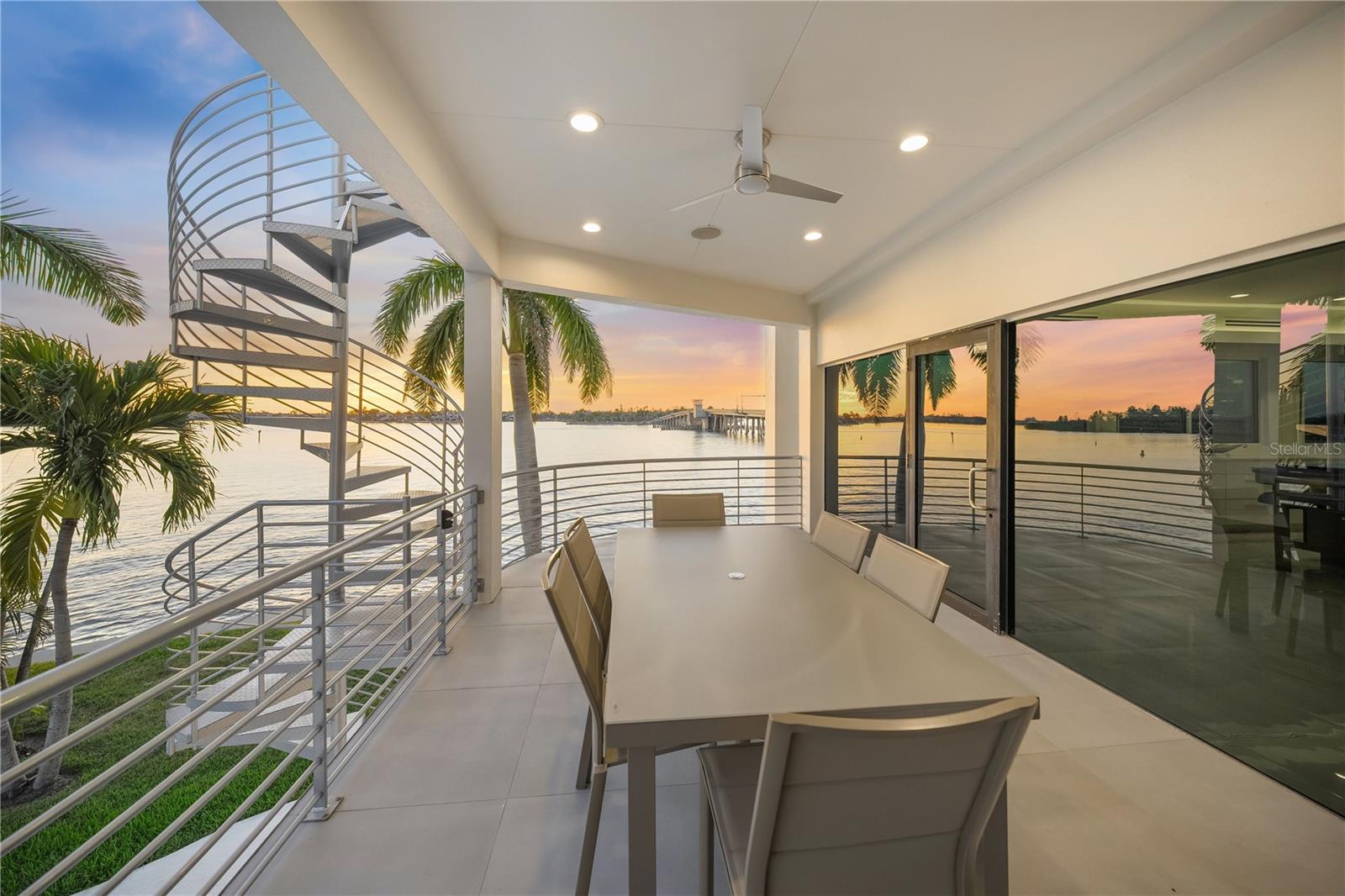 Image 13 of 62 For 1400 Siesta Drive