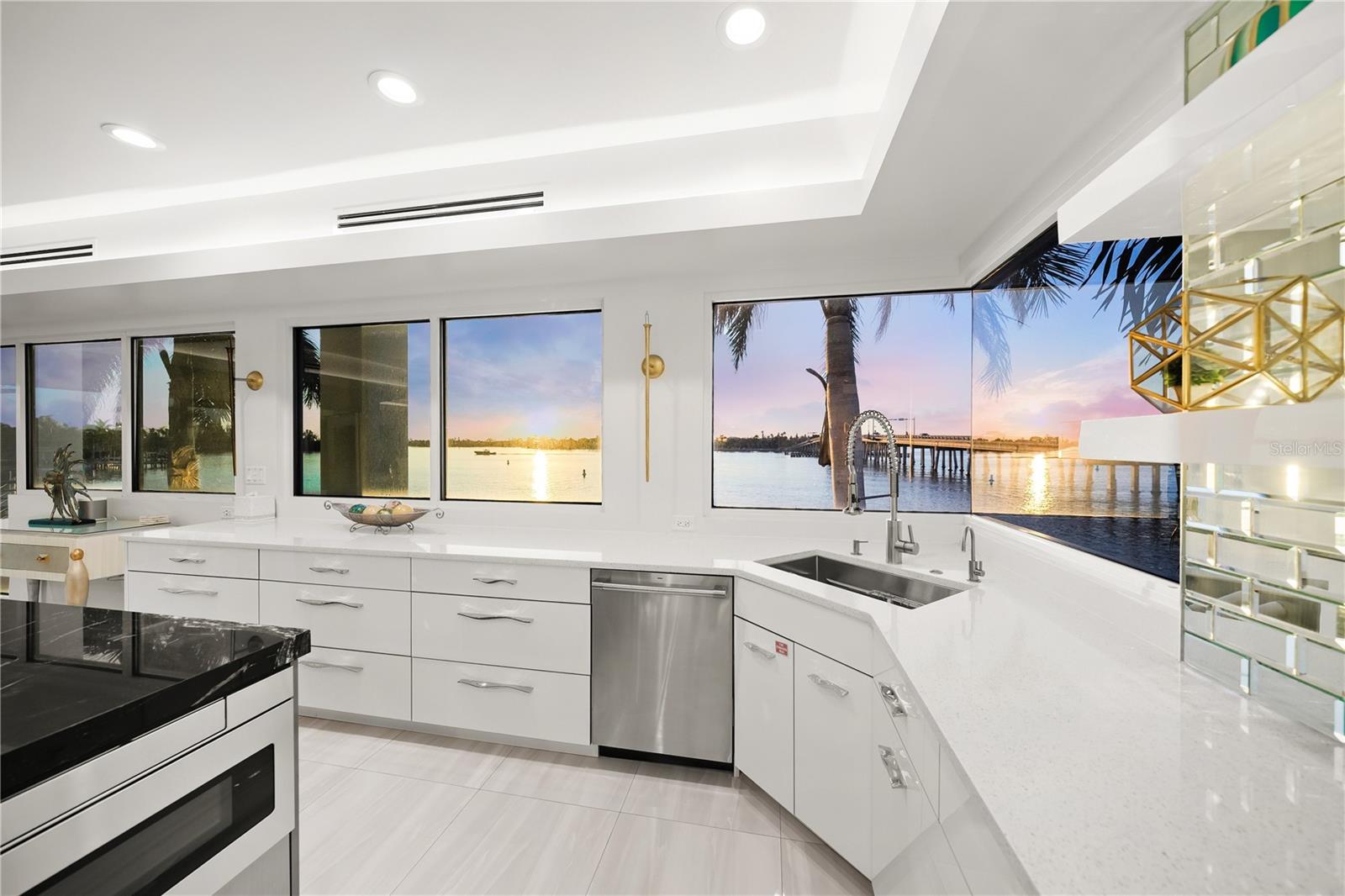 Image 19 of 62 For 1400 Siesta Drive