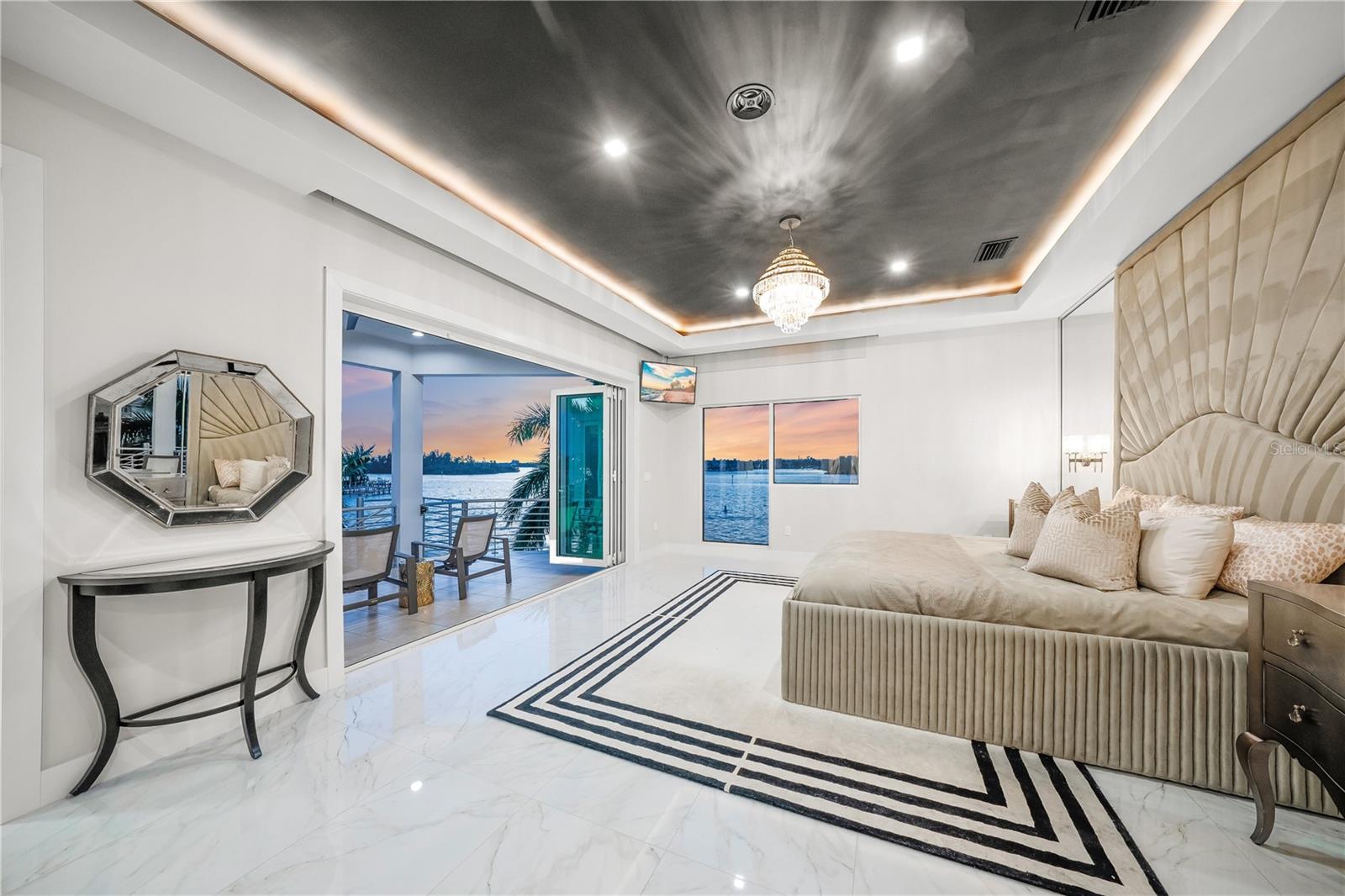 Image 22 of 62 For 1400 Siesta Drive