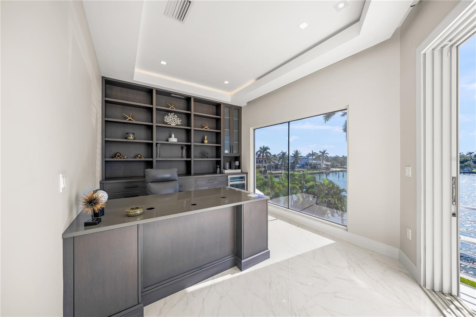 Image 34 of 62 For 1400 Siesta Drive