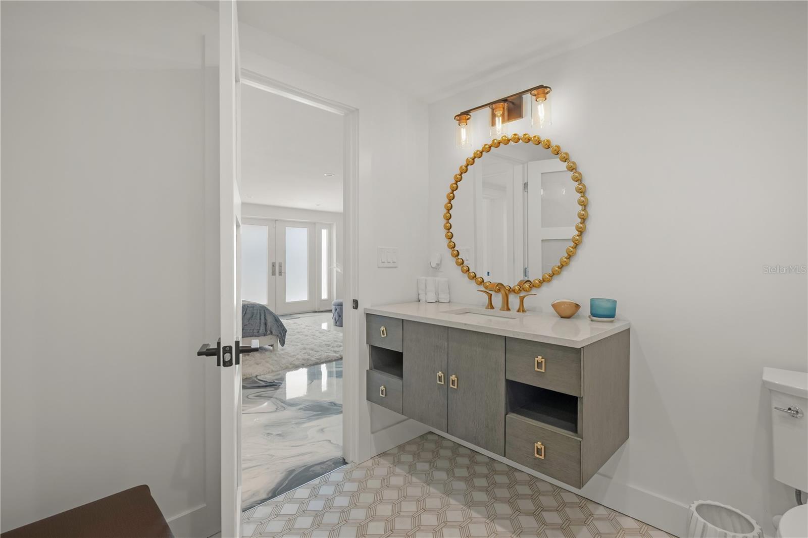 Image 40 of 62 For 1400 Siesta Drive