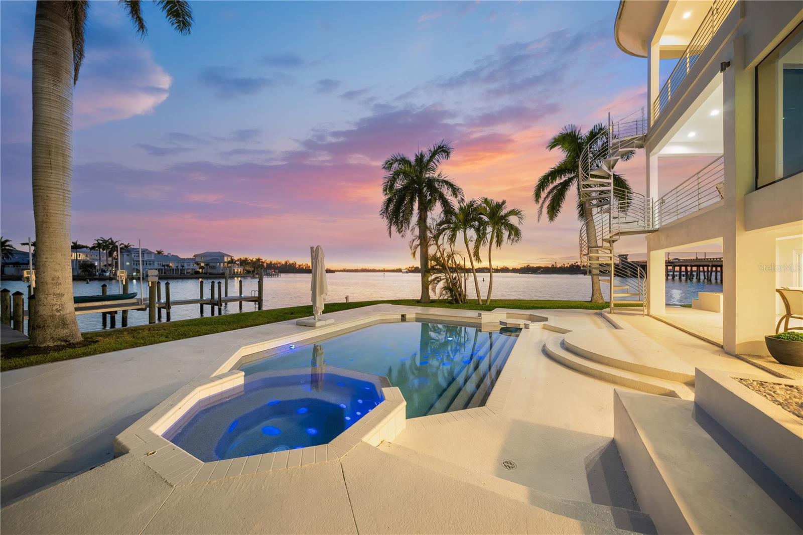 Image 46 of 62 For 1400 Siesta Drive