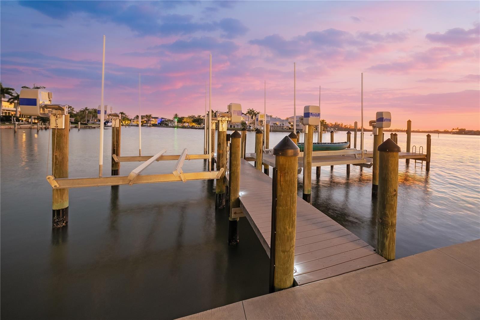 Image 55 of 62 For 1400 Siesta Drive