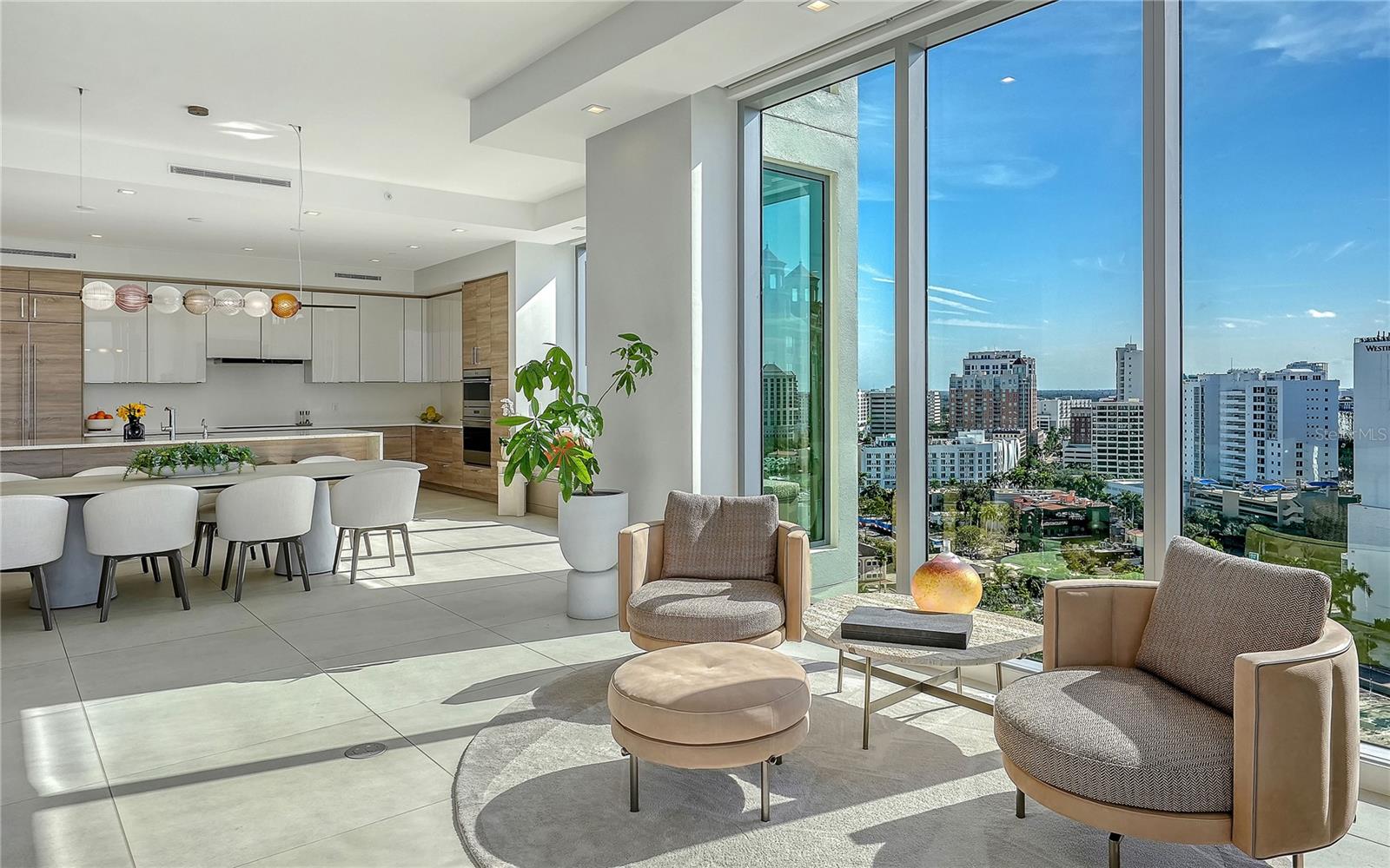 Image 17 of 56 For 401 Quay 1501