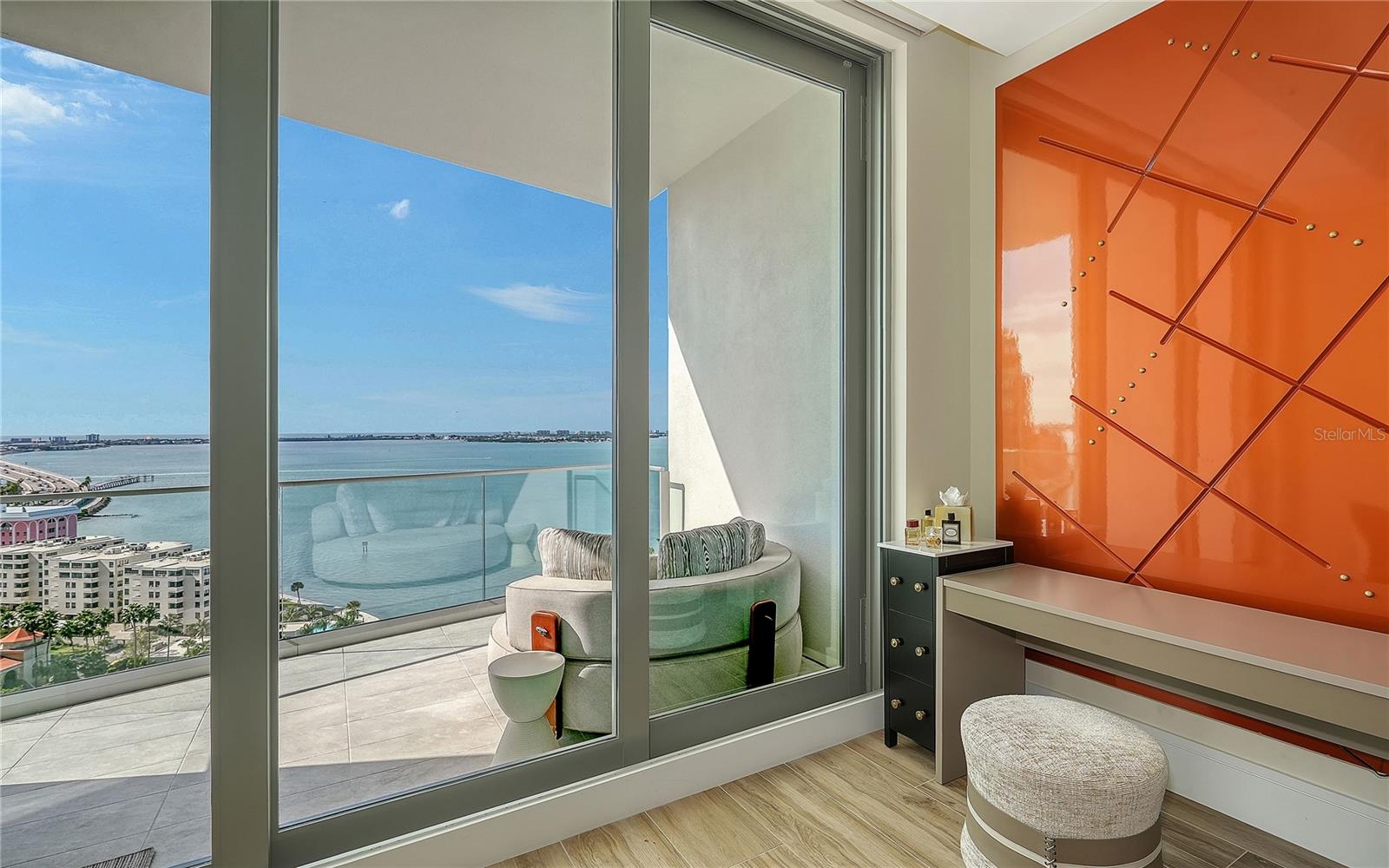 Image 30 of 56 For 401 Quay 1501