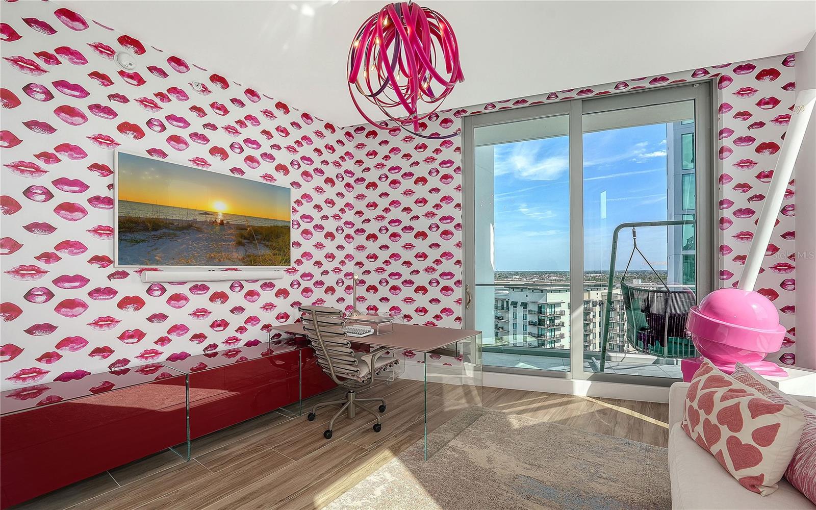 Image 36 of 56 For 401 Quay 1501