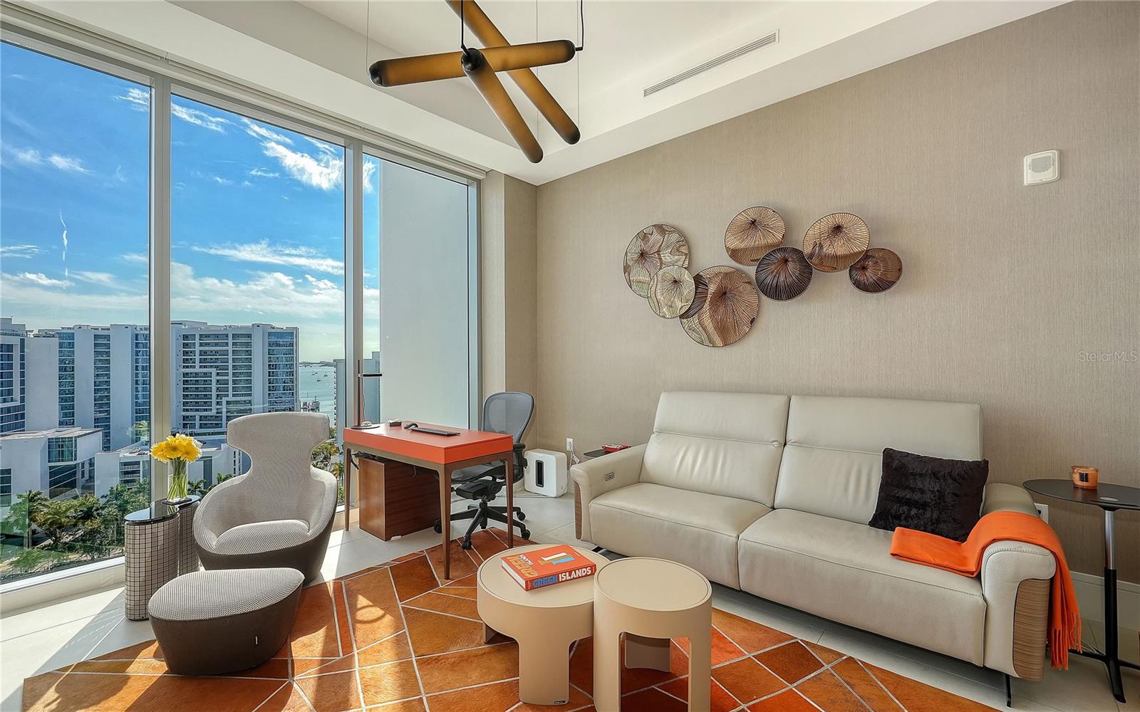 Image 7 of 56 For 401 Quay 1501