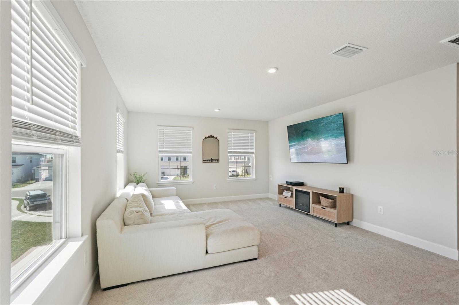 Image 12 of 35 For 8814 Starry Night Terrace