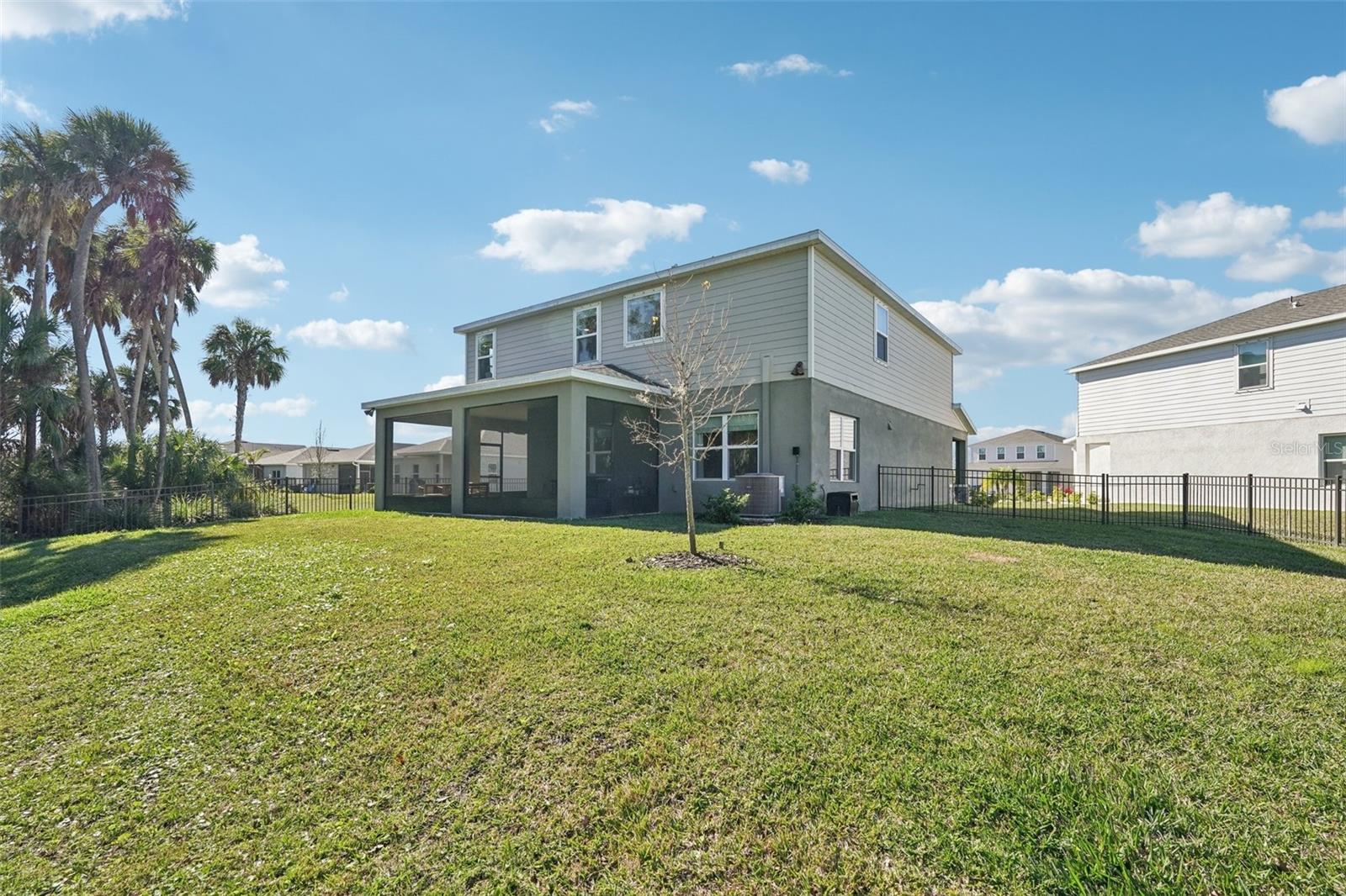 Image 28 of 35 For 8814 Starry Night Terrace