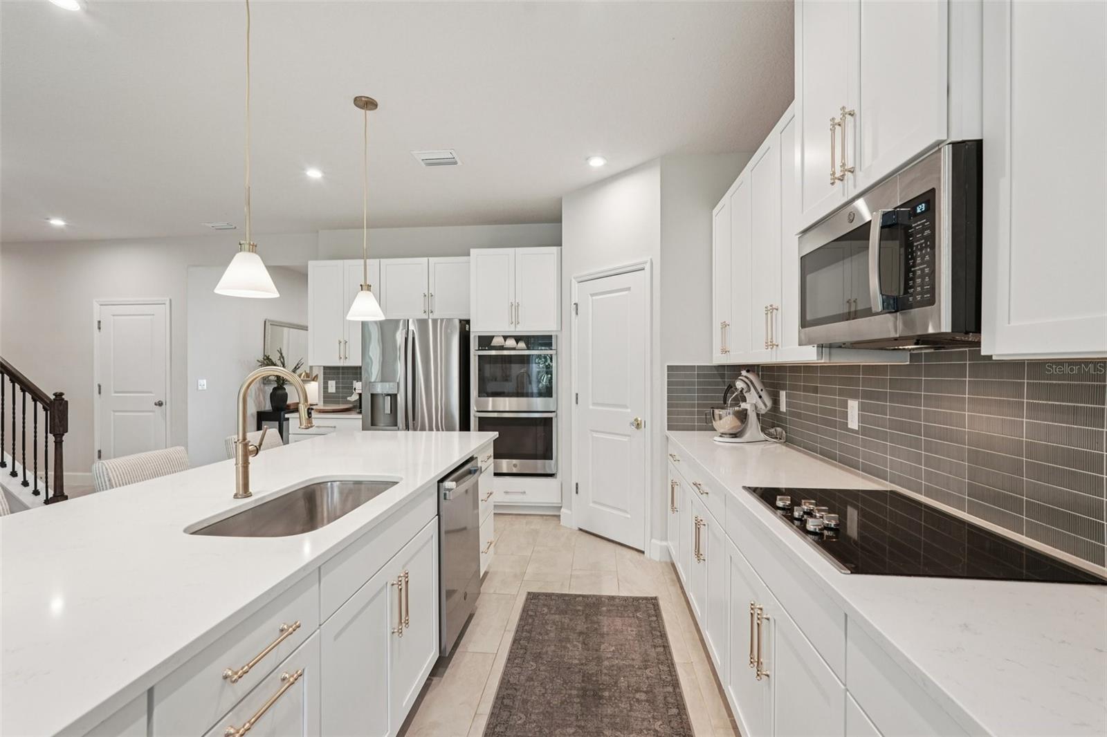 Image 7 of 35 For 8814 Starry Night Terrace