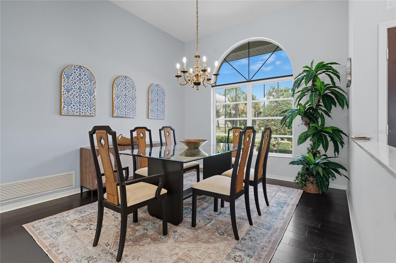 Image 11 of 71 For 1447 Gleneagles Drive