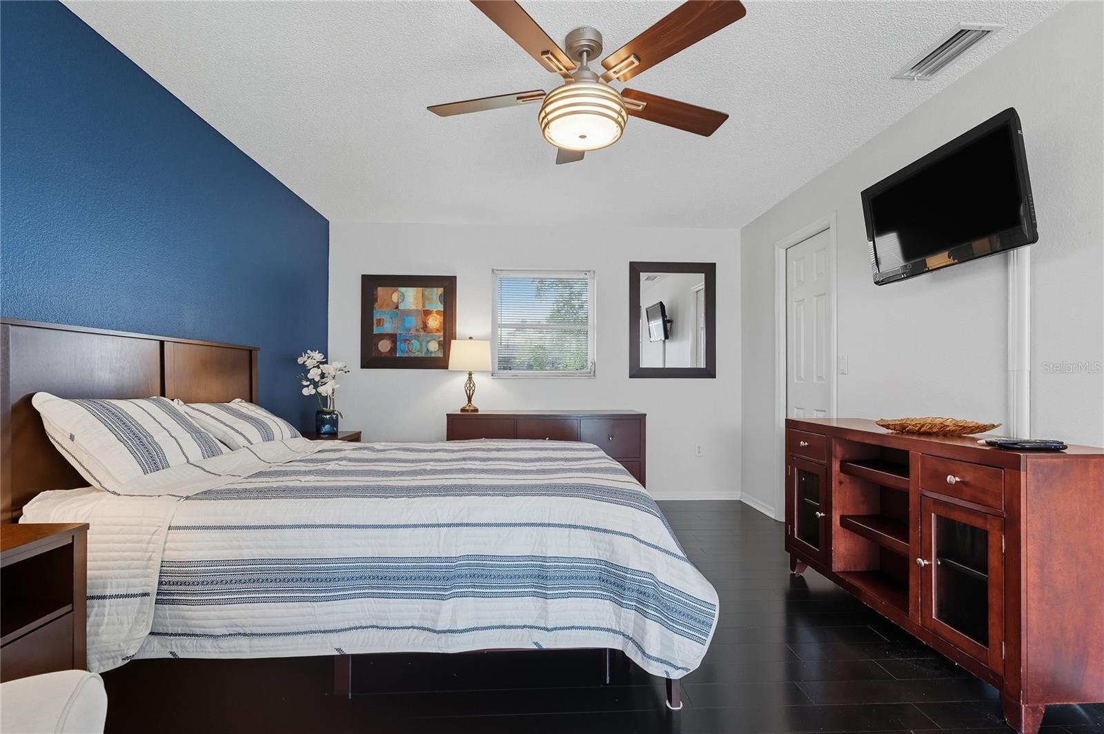 Image 43 of 71 For 1447 Gleneagles Drive