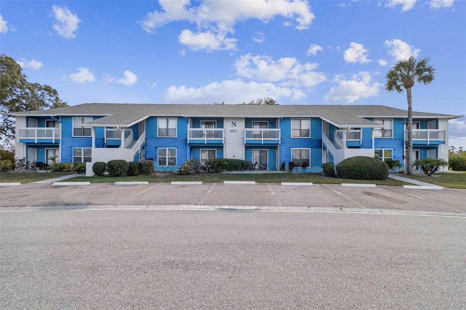 Image 2 of 61 For 455 Alt 19 S 225