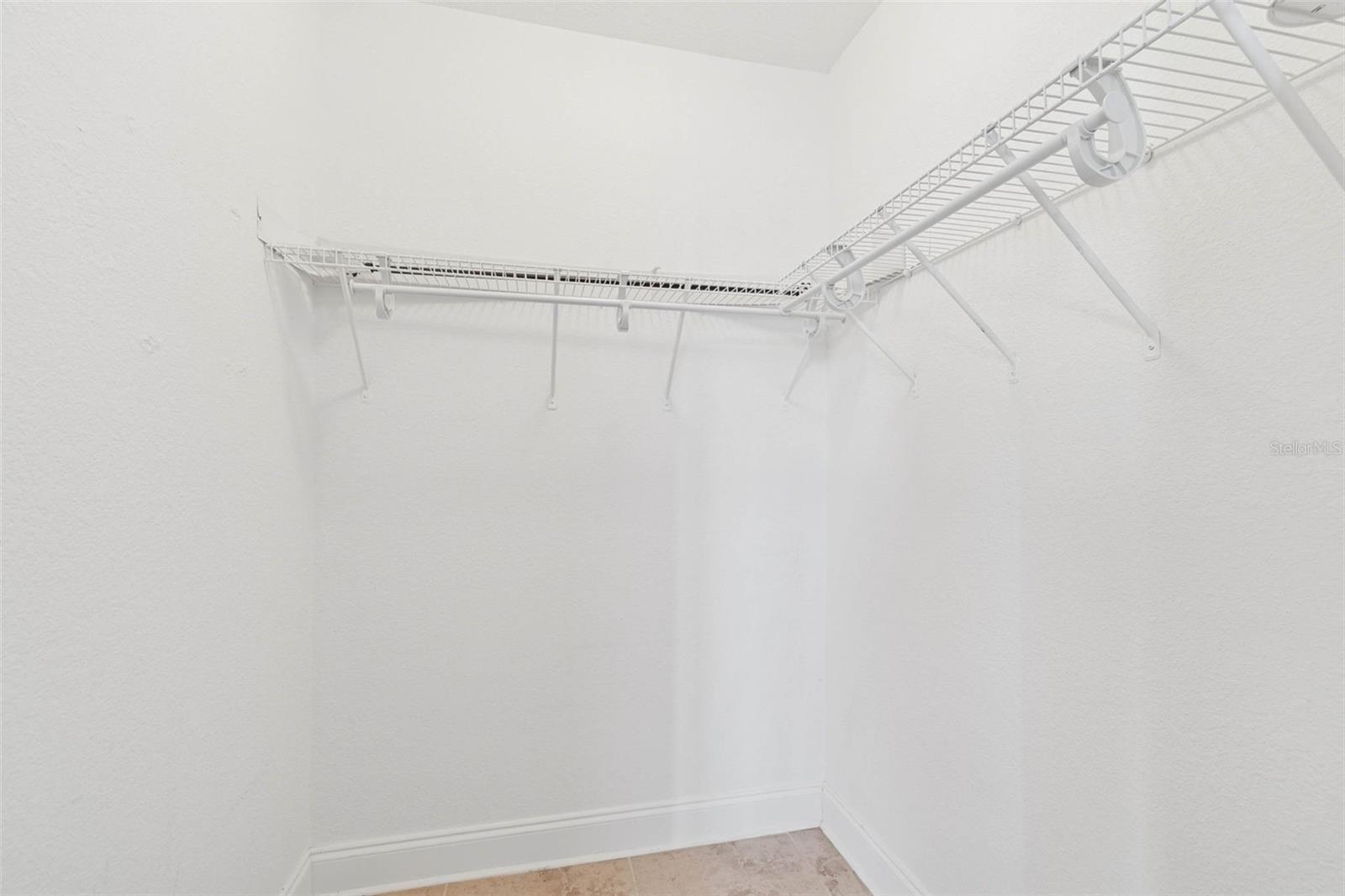 Image 21 of 61 For 455 Alt 19 S 225