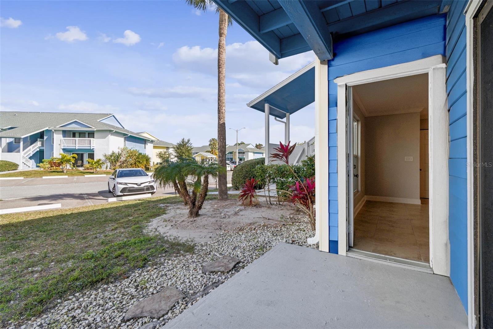 Image 28 of 61 For 455 Alt 19 S 225