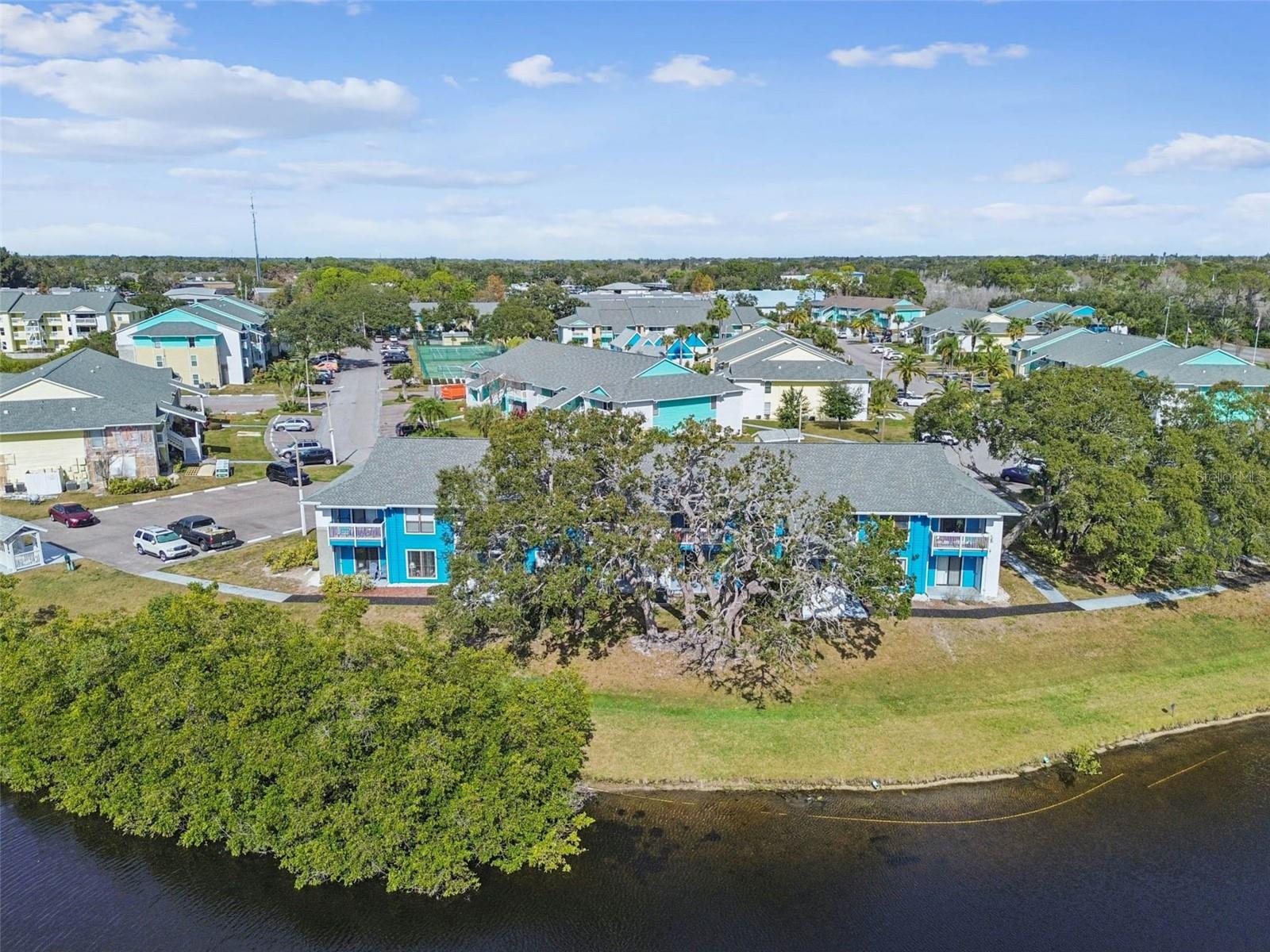 Image 36 of 61 For 455 Alt 19 S 225