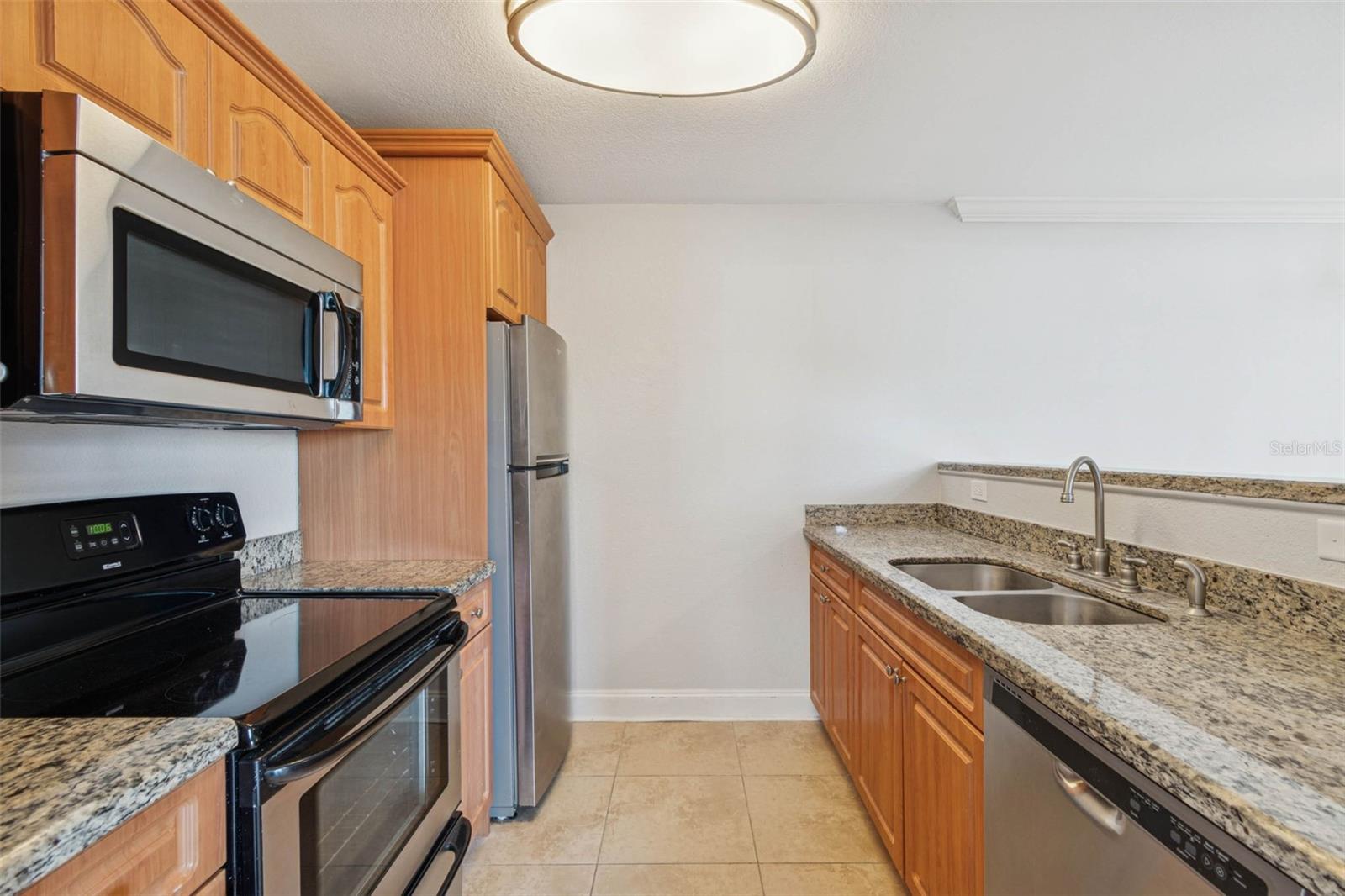 Image 6 of 61 For 455 Alt 19 S 225