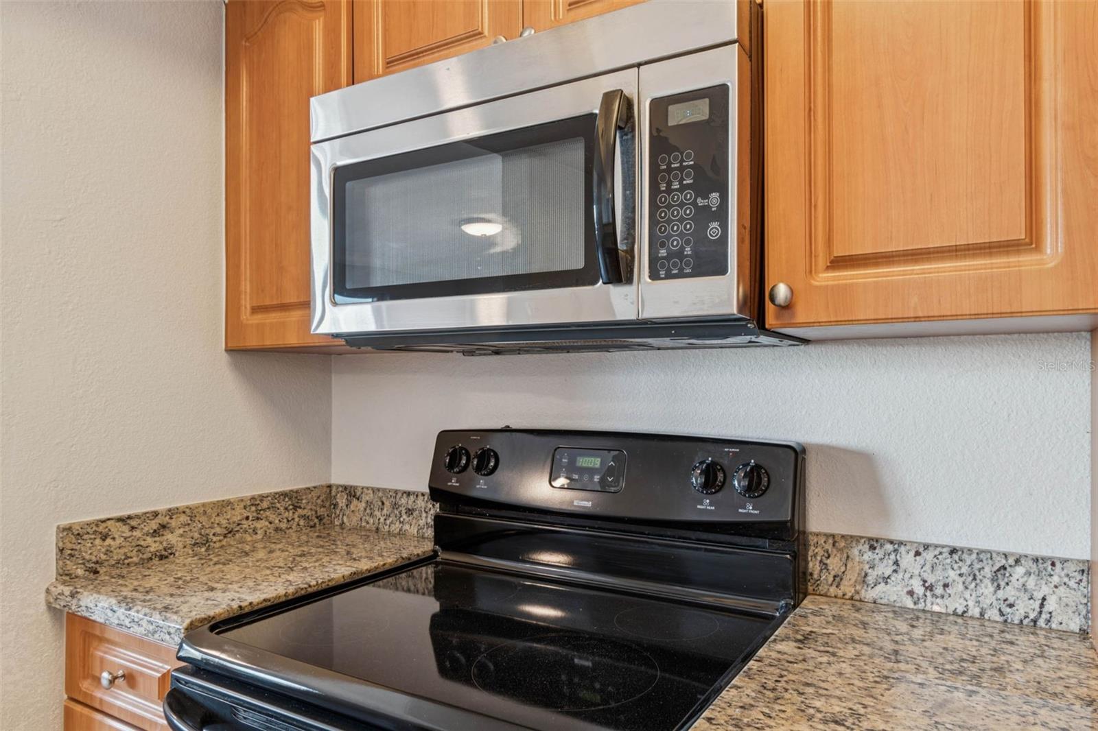 Image 9 of 61 For 455 Alt 19 S 225