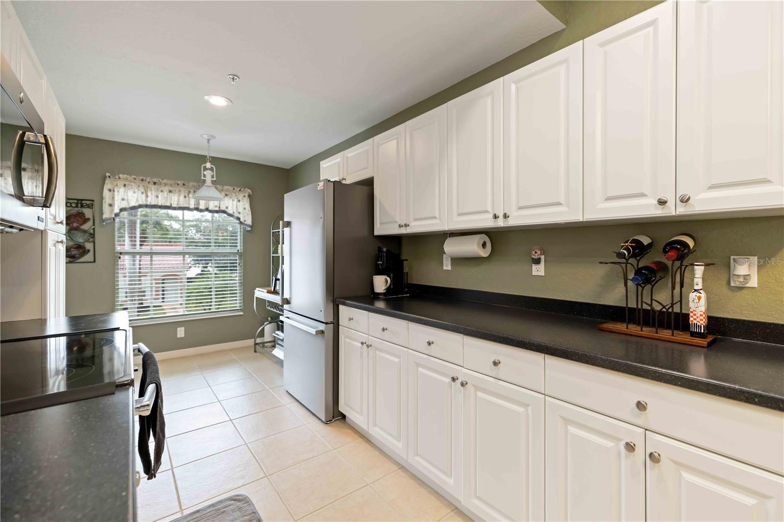 Image 19 of 32 For 7532 Marsh Orchid Circle 8-201