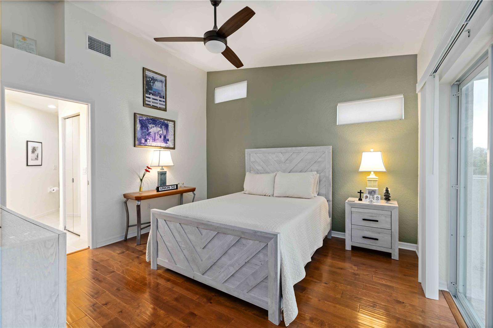 Image 20 of 32 For 7532 Marsh Orchid Circle 8-201