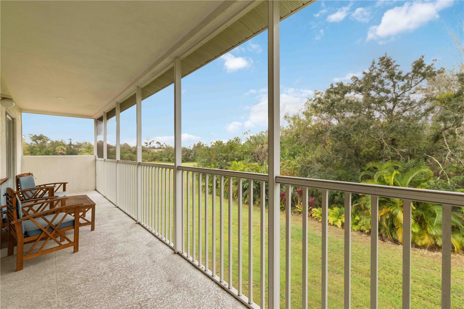 Image 4 of 32 For 7532 Marsh Orchid Circle 8-201