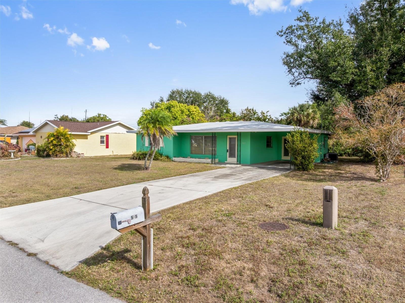 Image 30 of 41 For 565 Reading Street Nw