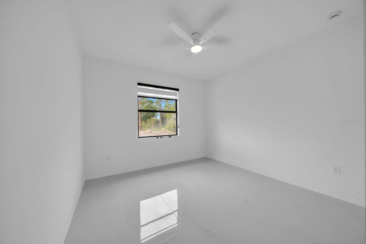 Image 14 of 33 For 803 Desoto Avenue