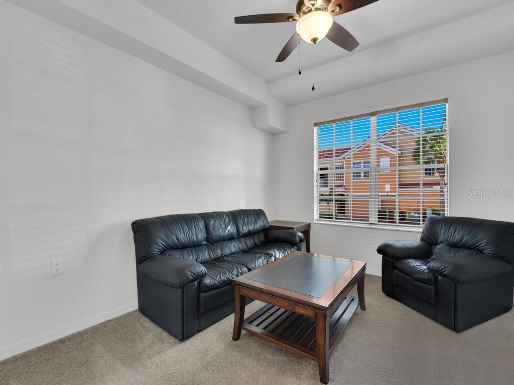 Image 19 of 41 For 1860 Concordia Lake Circle 603