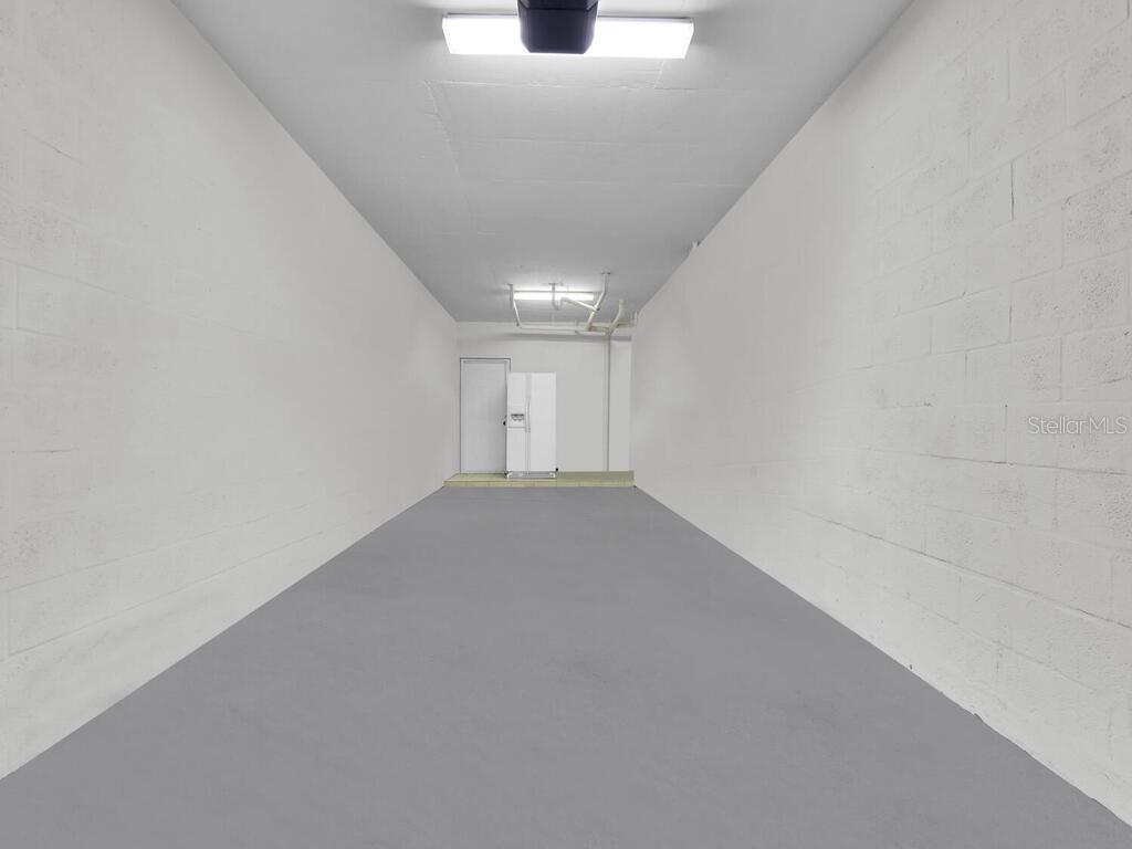 Image 28 of 41 For 1860 Concordia Lake Circle 603