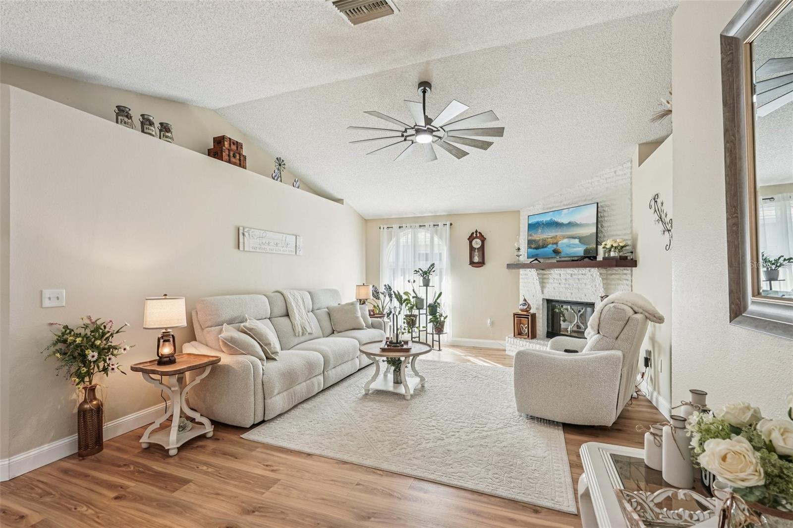 Image 11 of 54 For 2304 Seattle Slew Drive