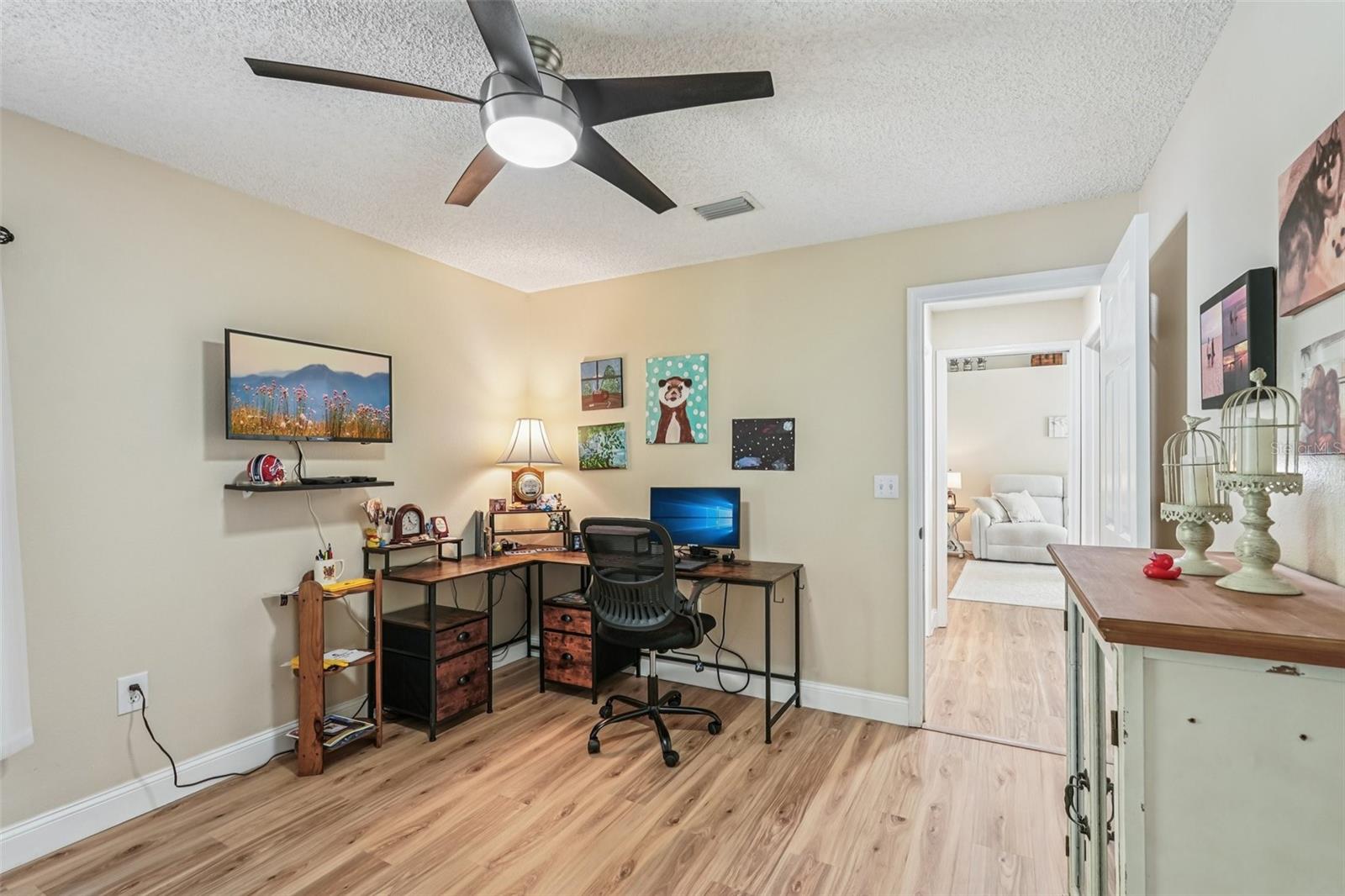 Image 25 of 54 For 2304 Seattle Slew Drive