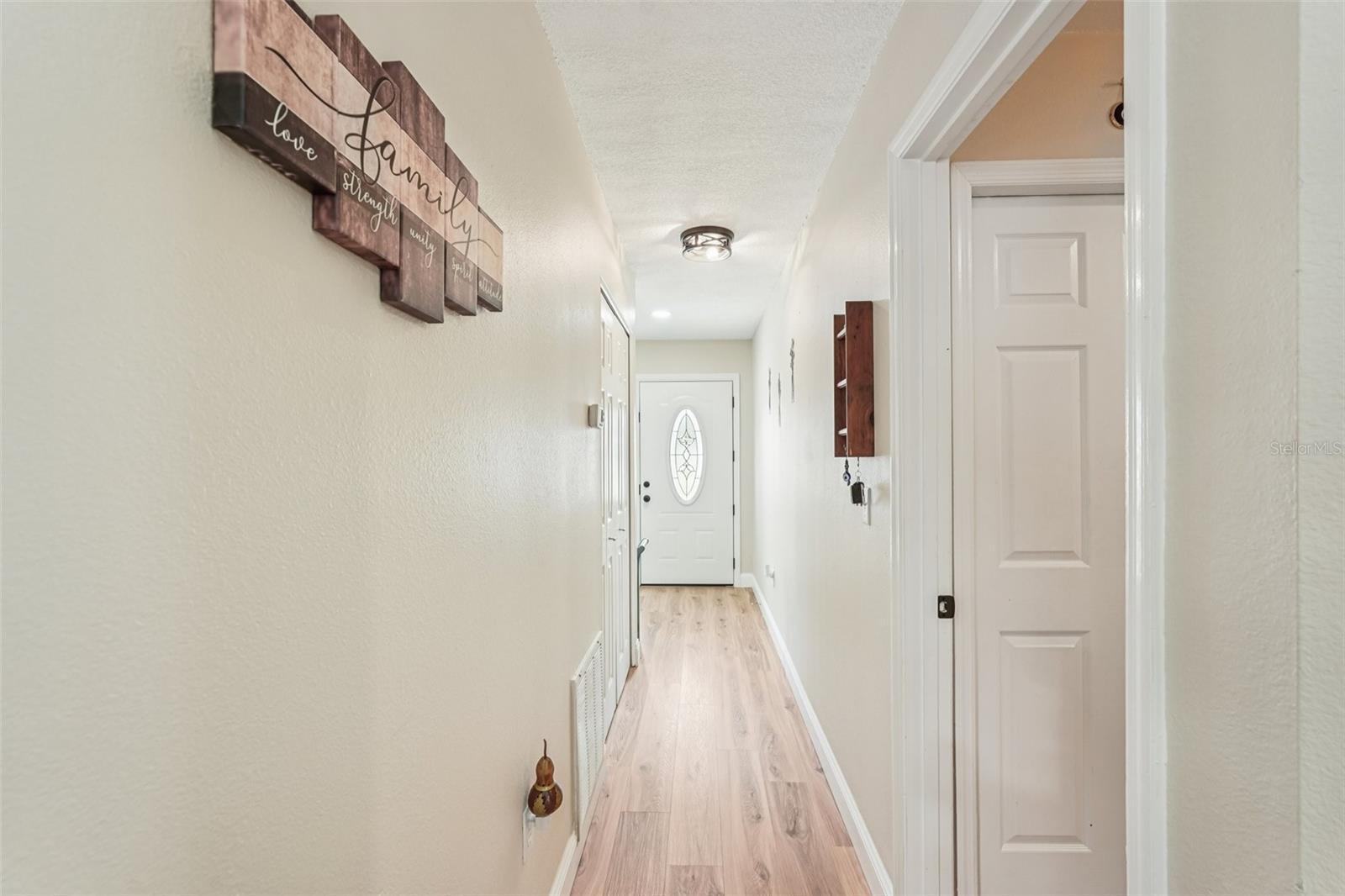 Image 6 of 54 For 2304 Seattle Slew Drive