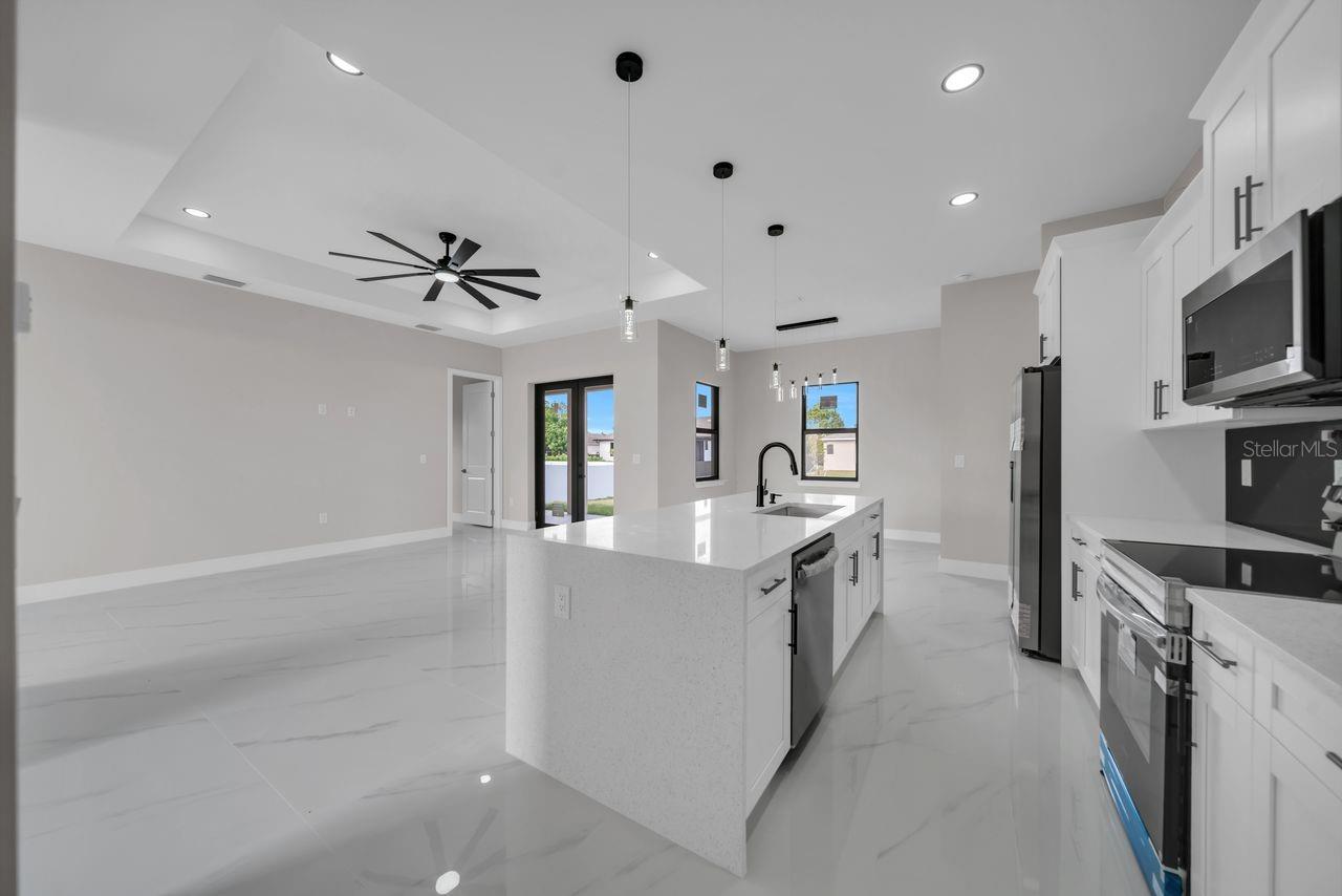 Image 13 of 42 For 3402 15th Street Sw