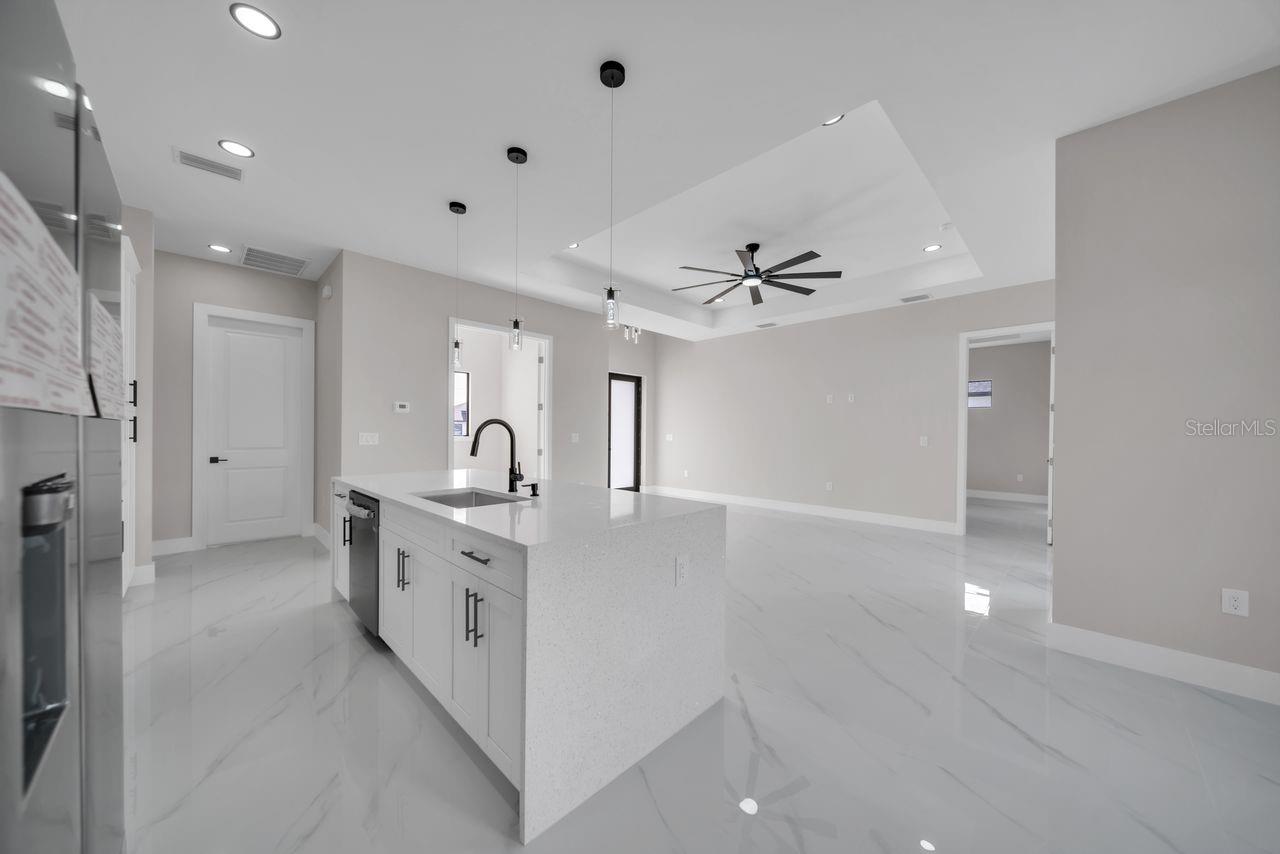 Image 20 of 42 For 3402 15th Street Sw