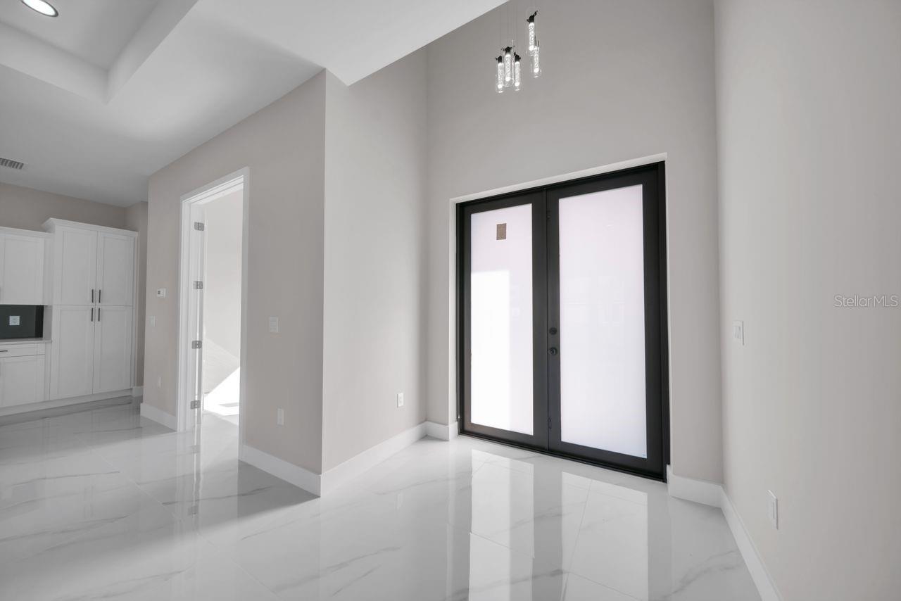 Image 27 of 42 For 3402 15th Street Sw