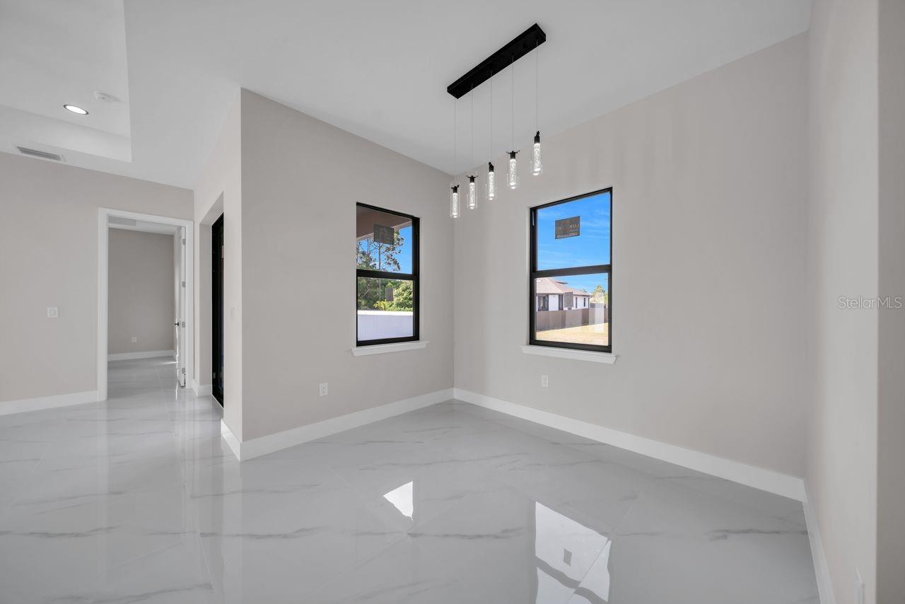 Image 9 of 42 For 3402 15th Street Sw