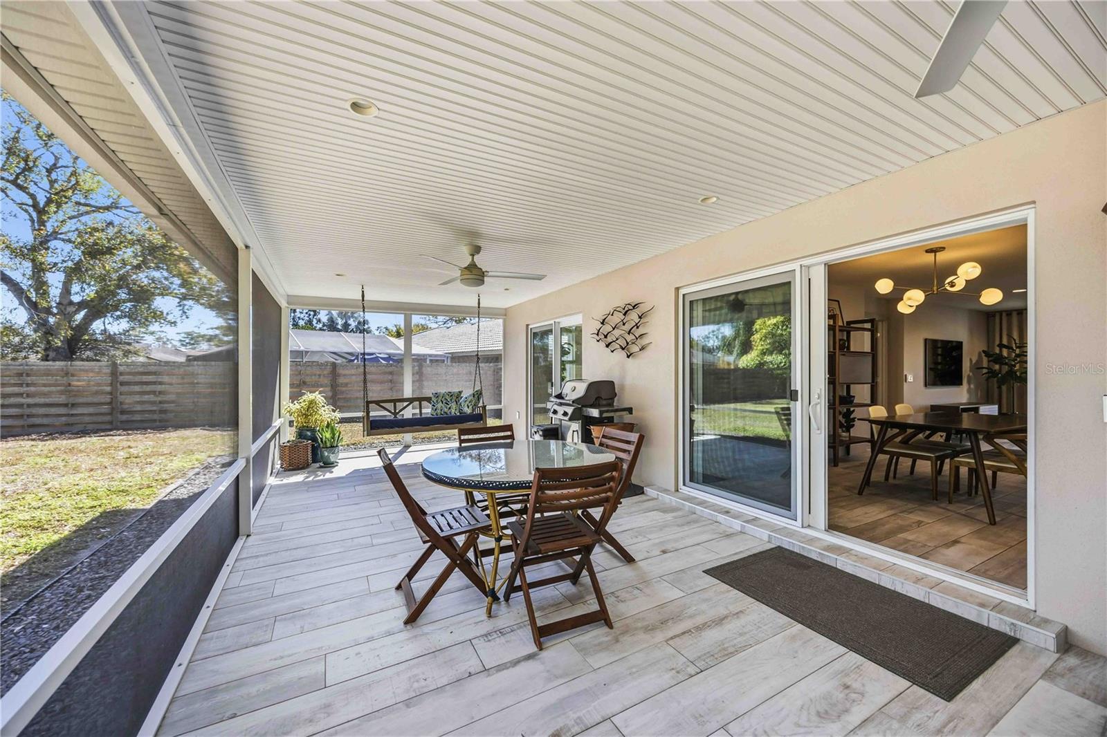 Image 35 of 48 For 2117 Riviera Drive