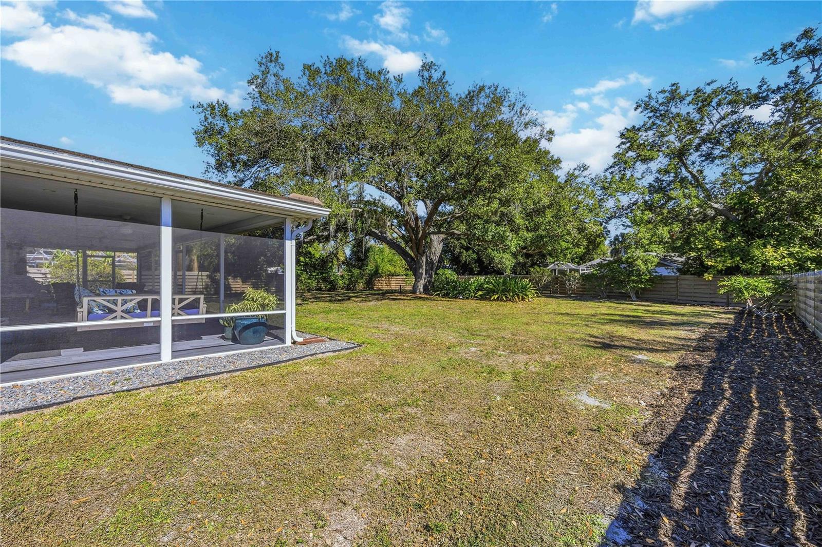 Image 41 of 48 For 2117 Riviera Drive