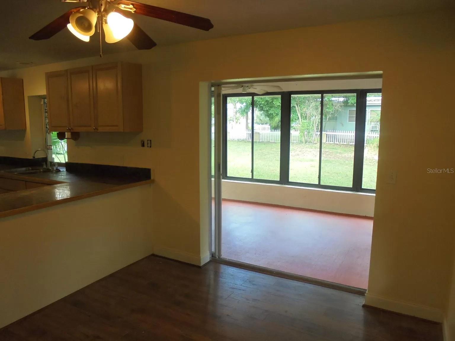 Image 3 of 8 For 5033 Lords Avenue